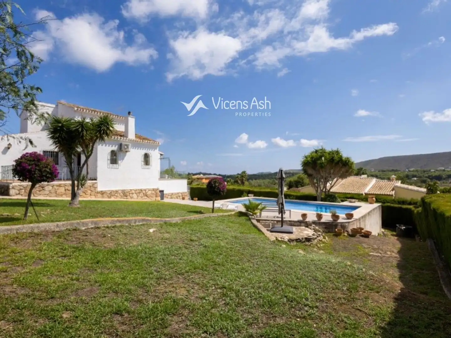 Garden of Houses for sale in Jávea / Xàbia  with Air Conditioner, Terrace and Storage room