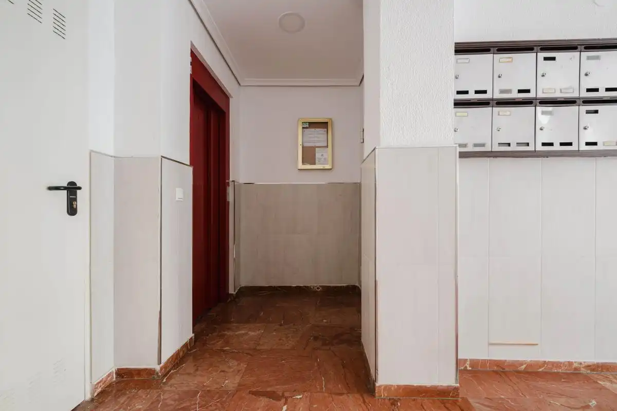 Piso en venta en Sevilla con Aire acondicionado, Calefacción y Trastero