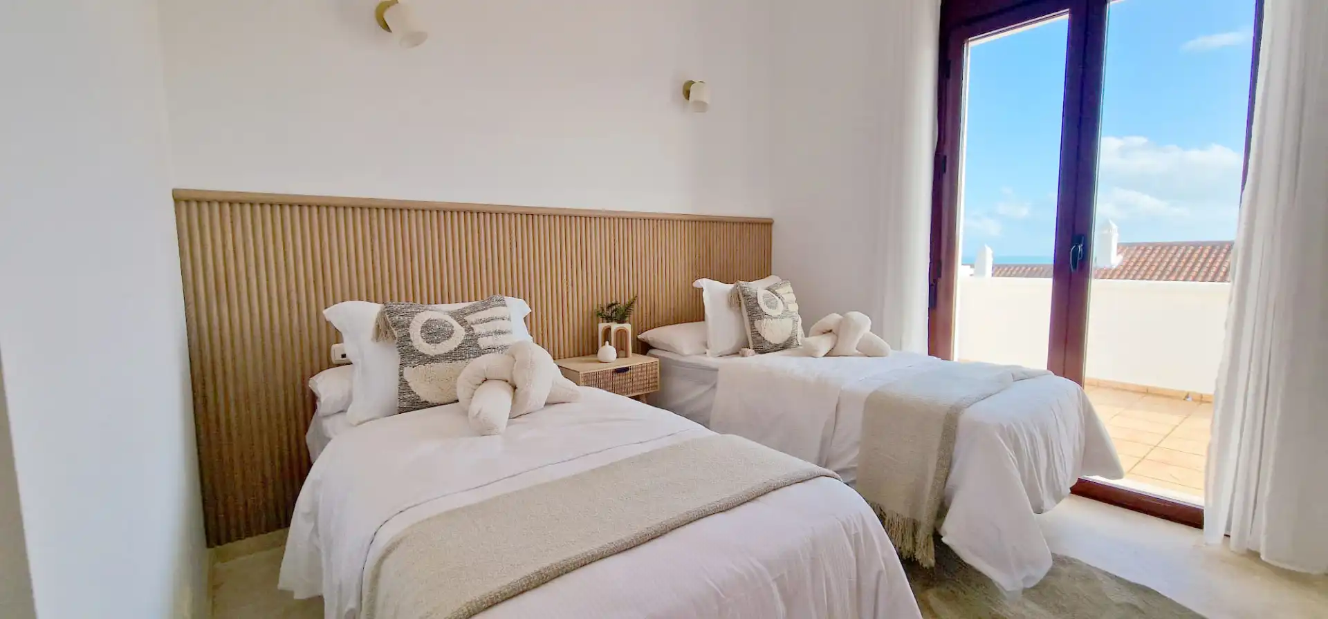 Habitación de Casa adosada en venta en Casares con Jardín privado, Terraza y Trastero