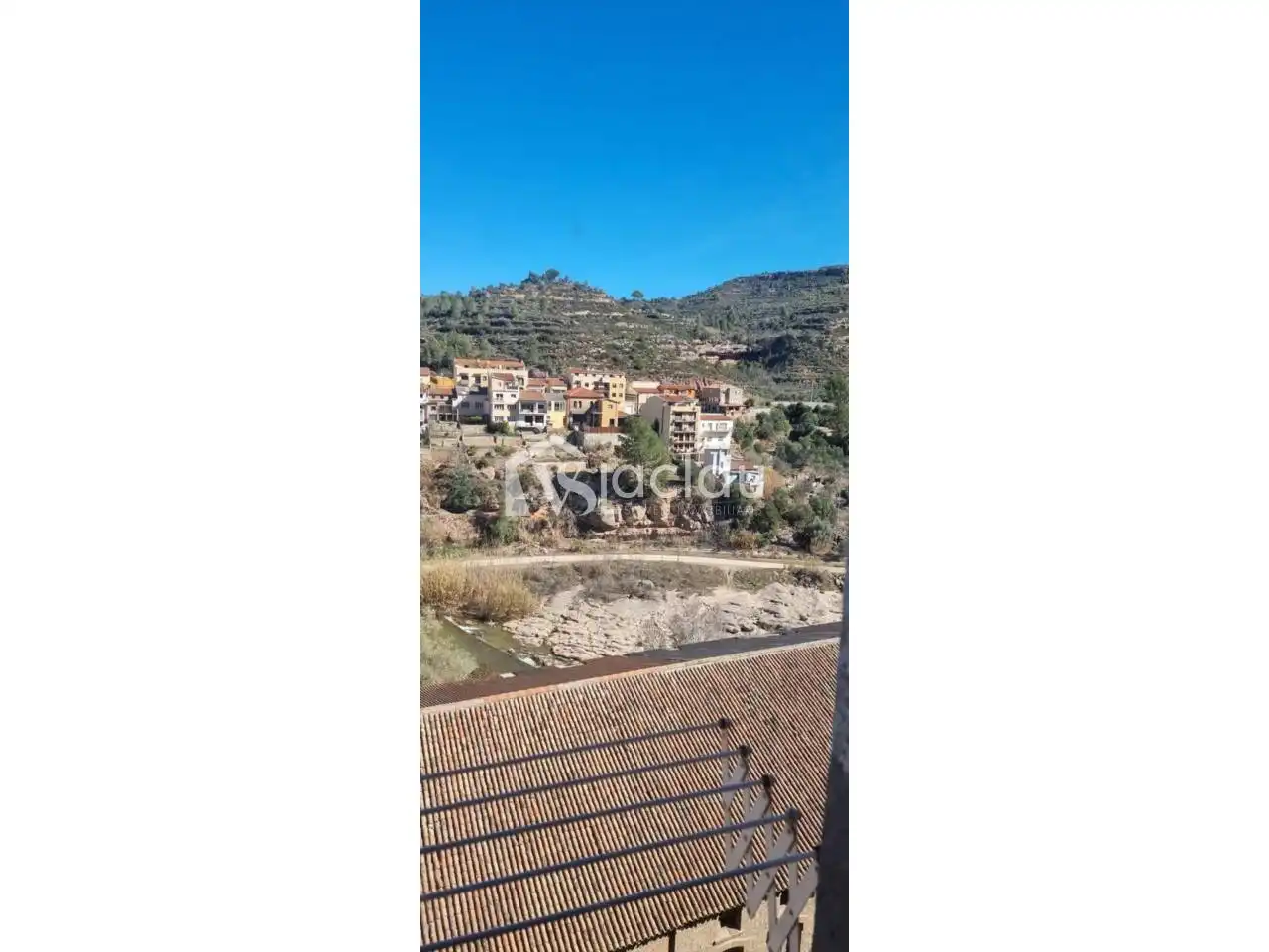 Vista exterior de Pis en venda en Monistrol de Montserrat amb Aire condicionat, Calefacció i Parquet