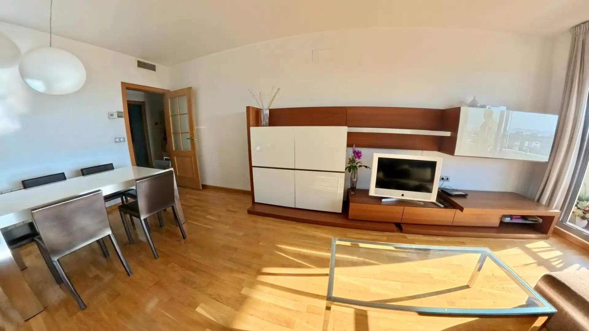 Flat for sale in Avenida Avenida de la Ilustración, 85, Campus de la Salud