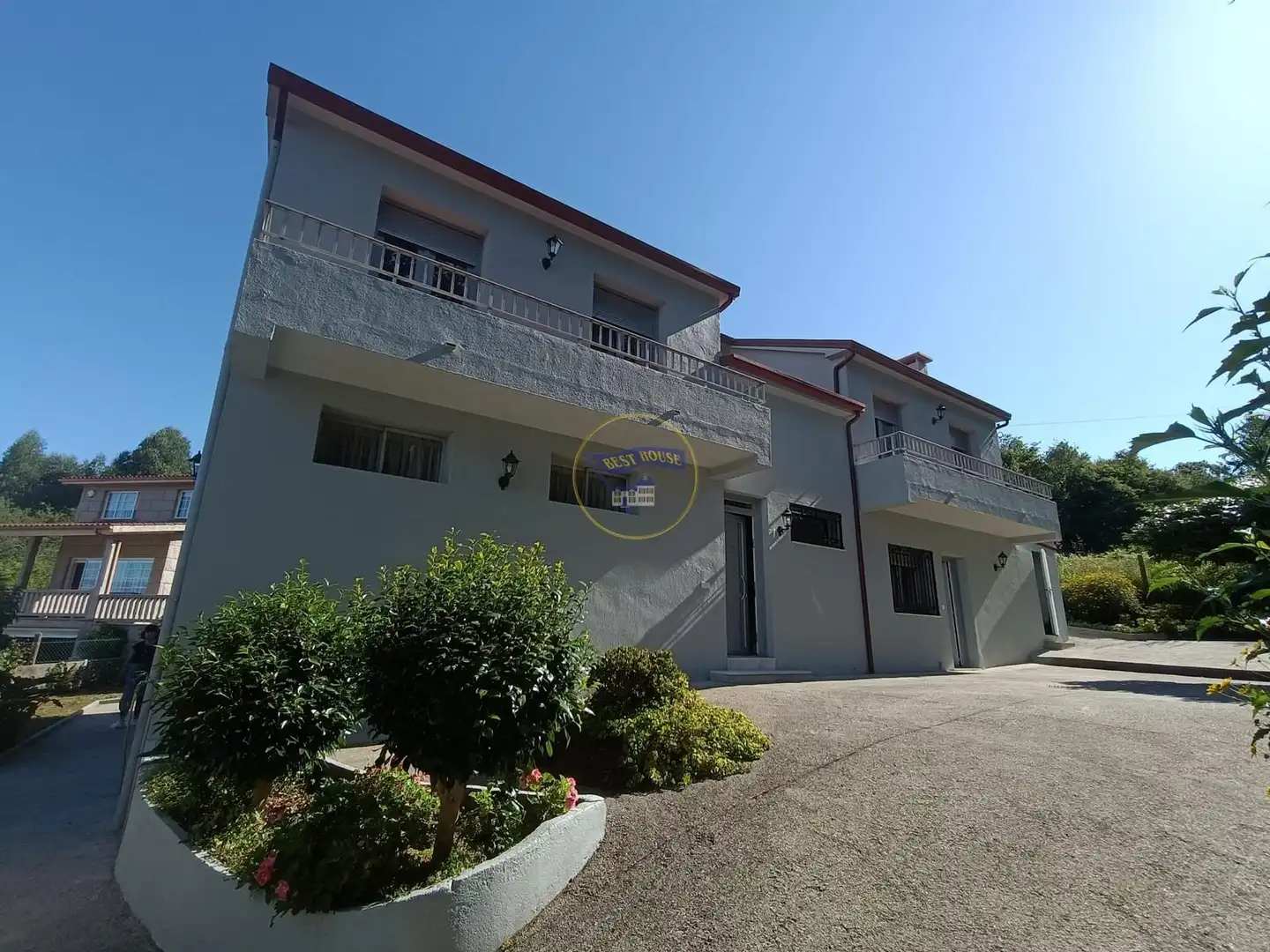 Vista exterior de Casa o chalet en venta en Vigo  con Trastero, Amueblado y Balcón