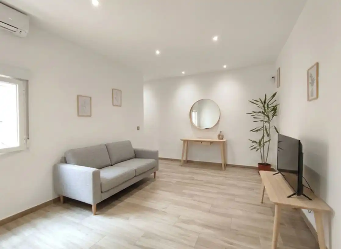 Wohnzimmer von Wohnung zum Verkauf in Madrid mit Klimaanlage, Heizung und Parkett