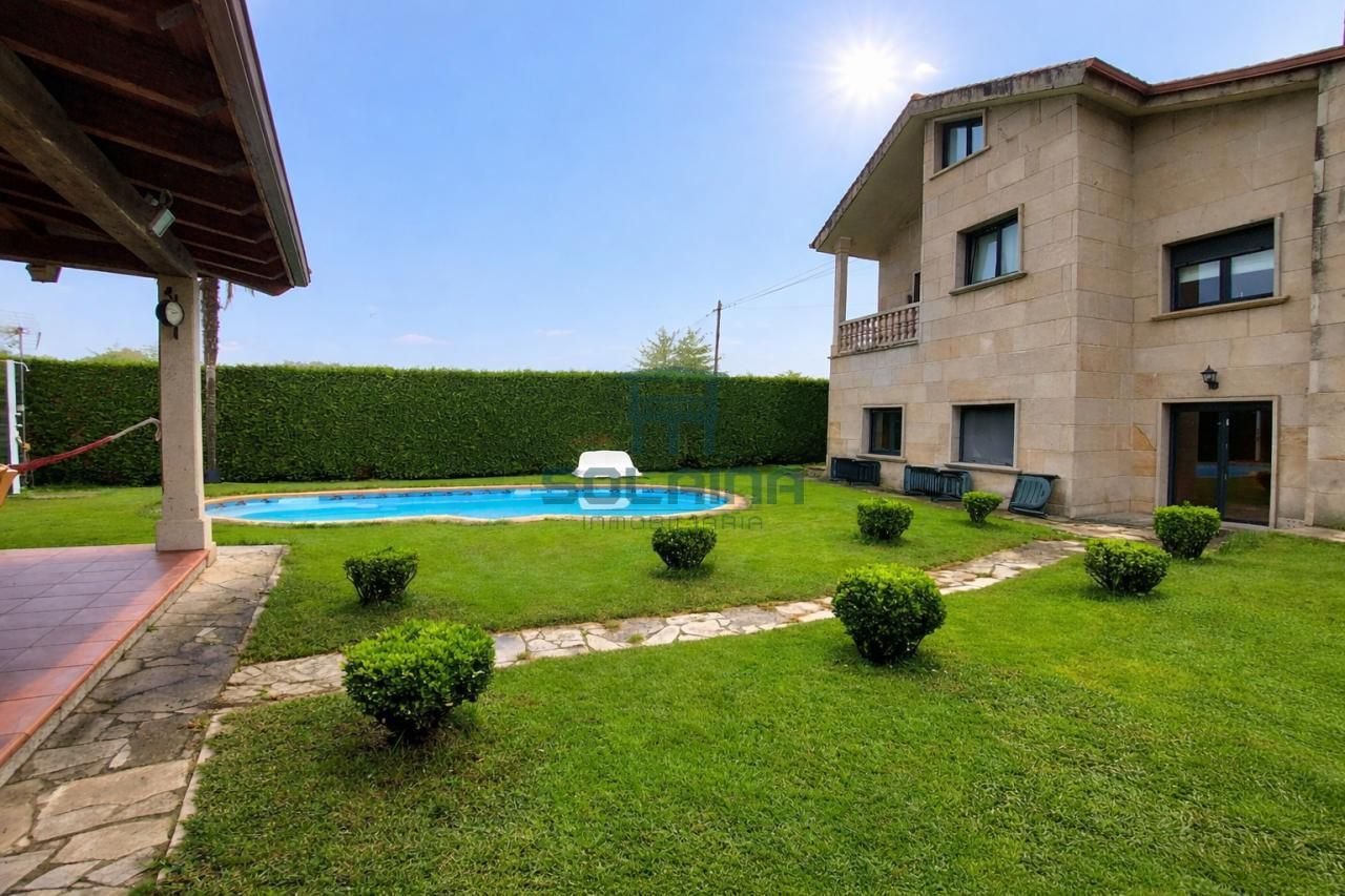 Garden of House or chalet for sale in San Cibrao das Viñas  with Heating, Private garden and Terrace