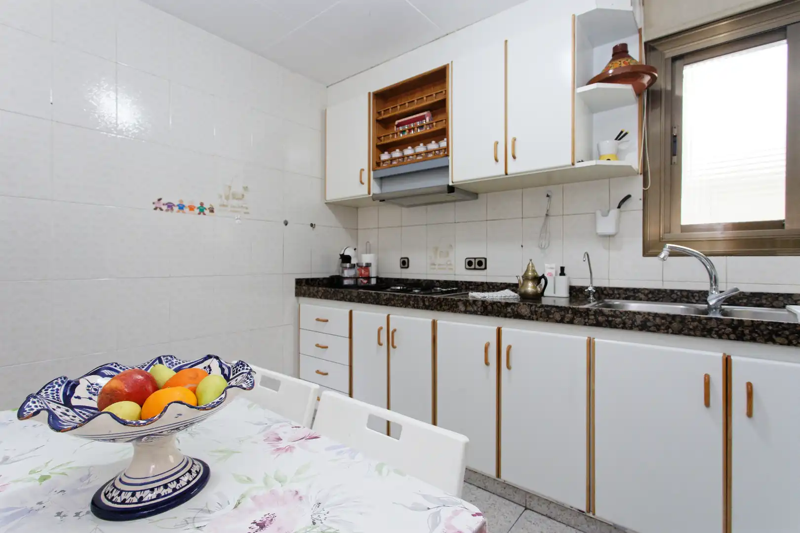 Kitchen of Flat for sale in Terrassa  with Air Conditioner and Balcony