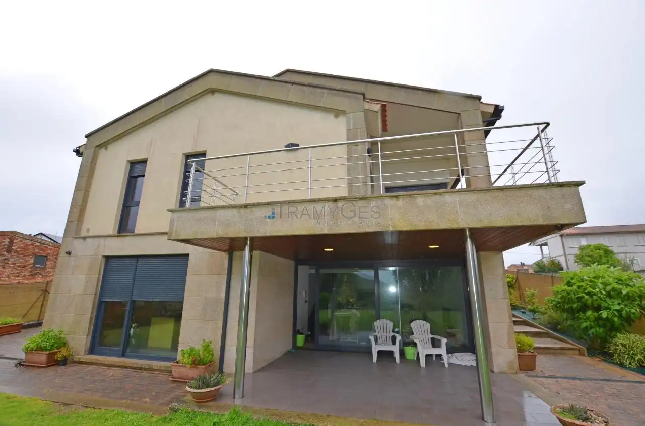 Jardín de Casa o chalet en venta en A Guarda   con Calefacción, Jardín privado y Terraza