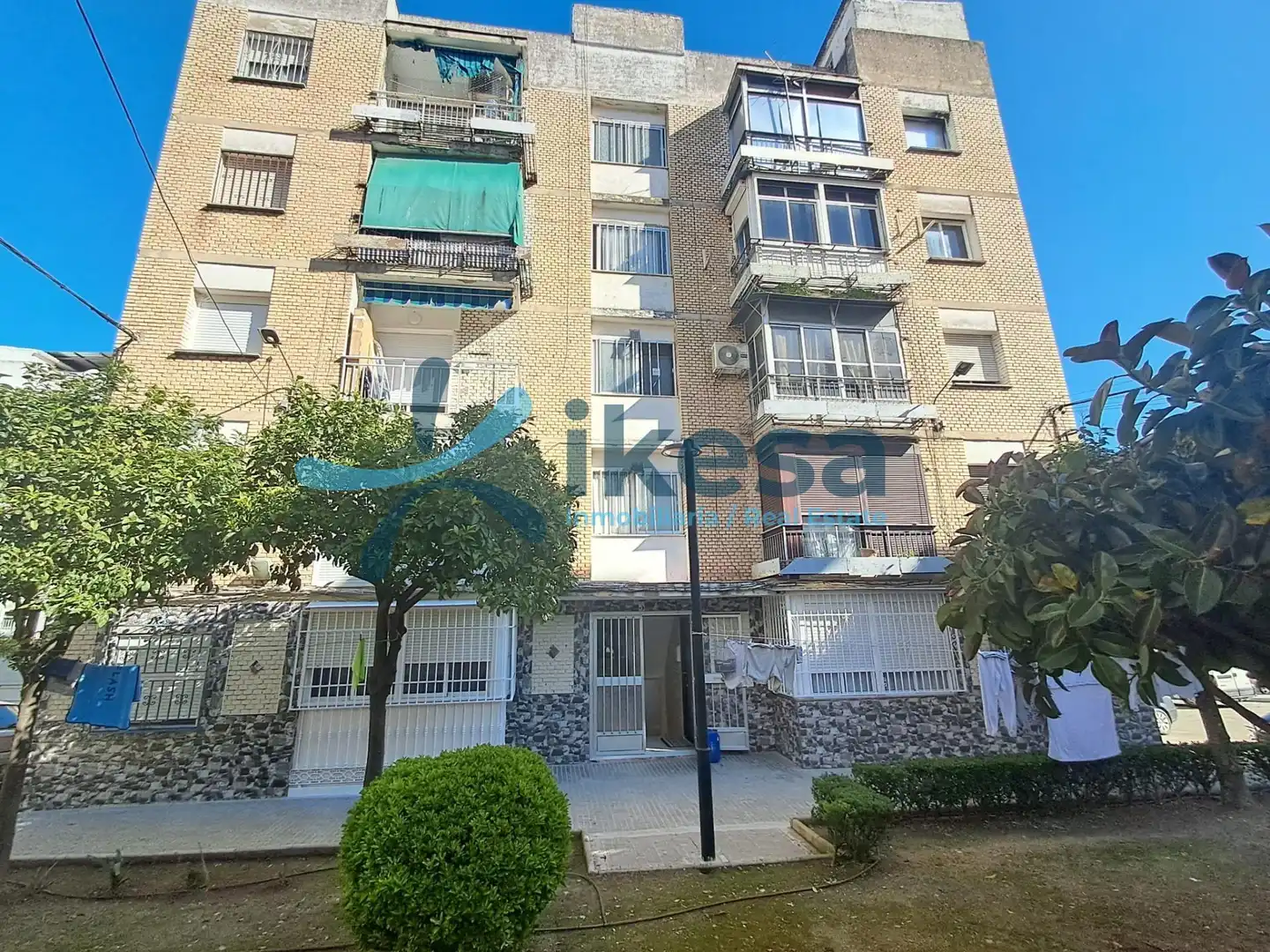 Vista exterior de Apartament en venda en Lucena