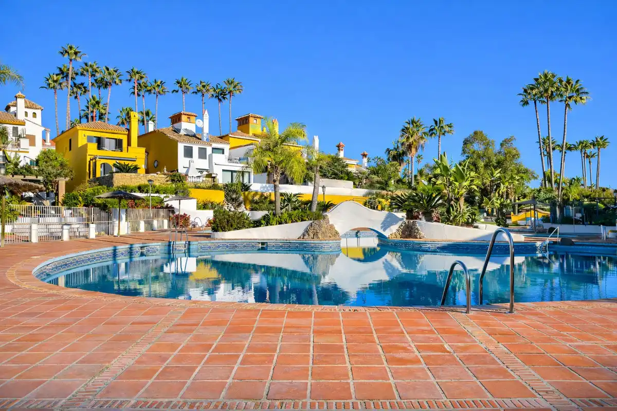 Adossat amb piscina de lloguer a La Alcaidesa