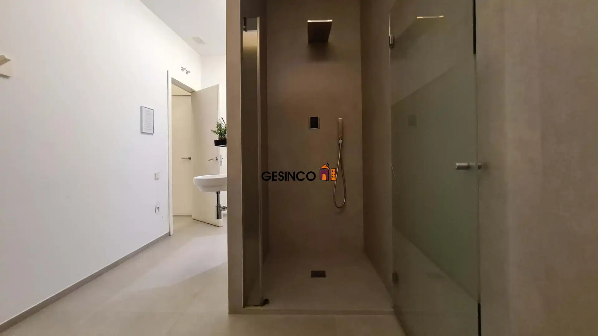 Baño de Local en venta en Ontinyent con Aire acondicionado