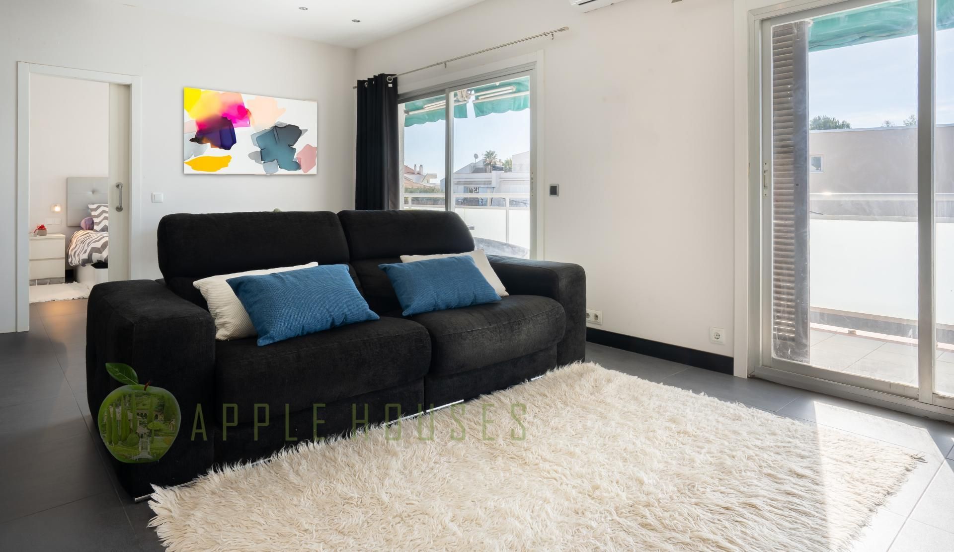 Sala de estar de Ático en venta en Sitges con Aire acondicionado, Calefacción y Terraza