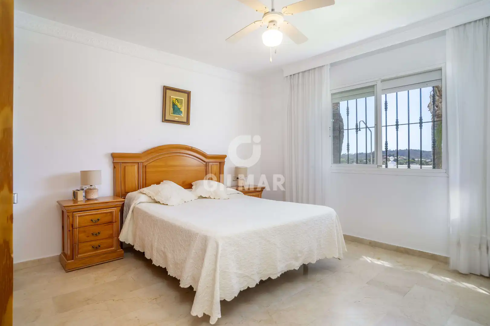 Dormitori de Casa o xalet en venda en Estepona amb Jardí privat i Piscina
