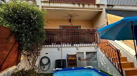 Foto 2 de Casa adosada en venda a Carrer D'anselm Clavé, Els Masos - Els Garrofers, Tarragona