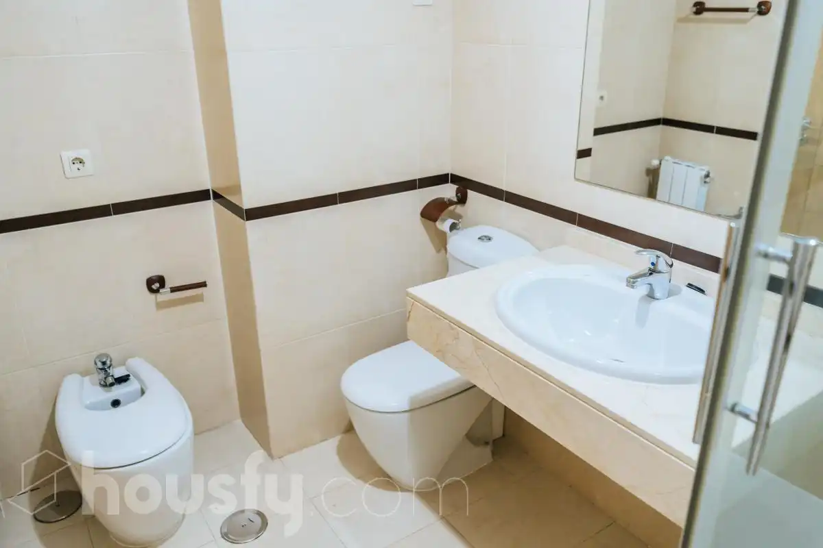 Wohnung zur Miete in Avenida de la Osa Menor, Sur - PAU 4