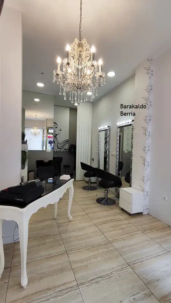 Local comercial en venda a Avenida A. Miranda, imagen 10