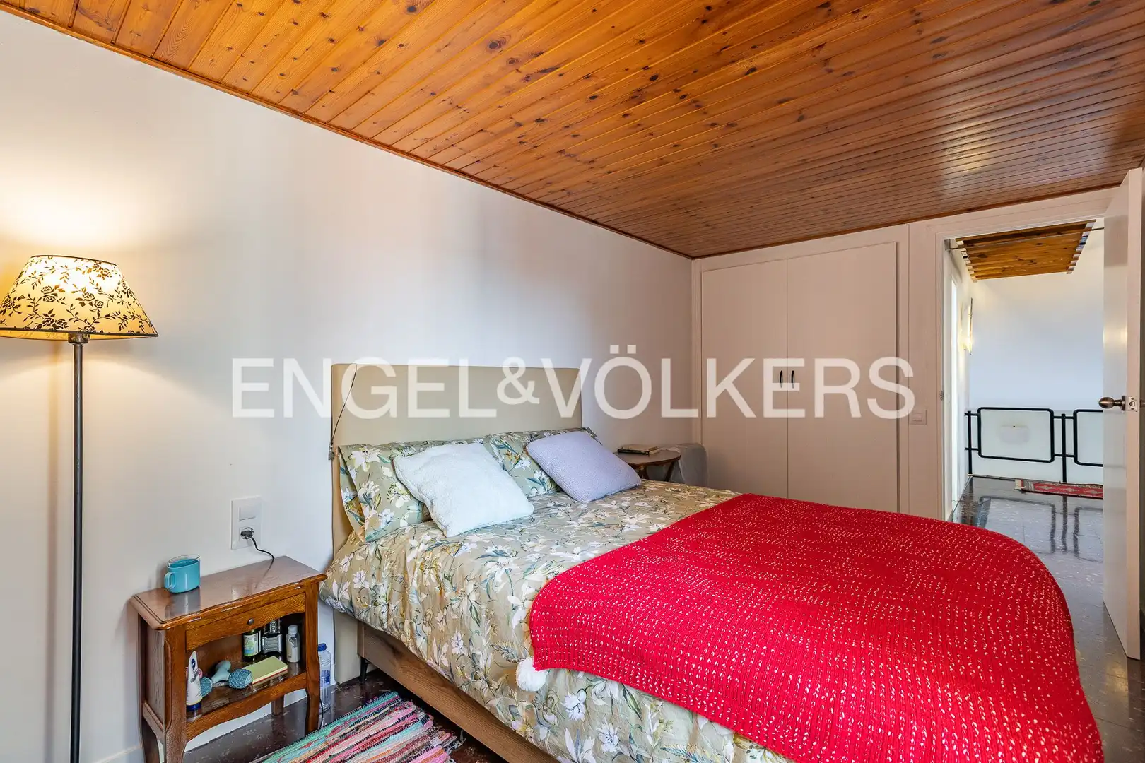 Habitación de Ático en venta en Sant Cugat del Vallès con Aire acondicionado, Calefacción y Terraza