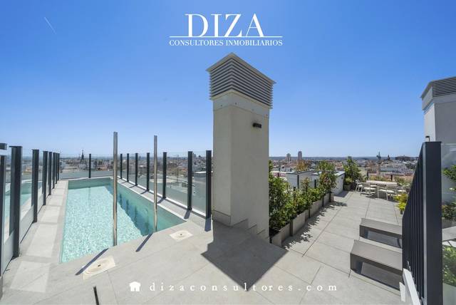 Dúplex en Venta en De Santa Engracia en Almagro