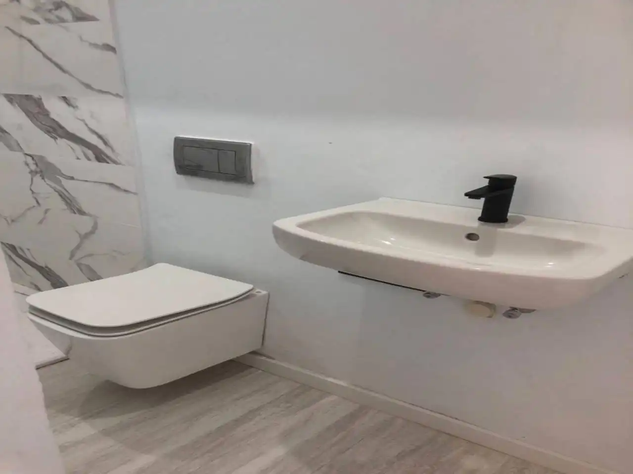 Bany de Casa o xalet en venda en Sa Pobla amb Aire condicionat, Terrassa i Piscina