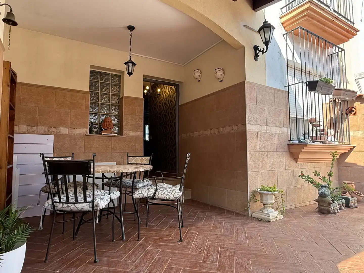 Terraza de Casa adosada en venta en Aljaraque con Aire acondicionado, Terraza y Piscina comunitaria