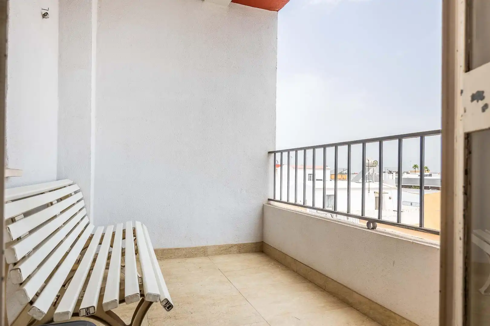 Balcony of Flat for sale in Dos Hermanas  with Air Conditioner, Terrace and Furnished
