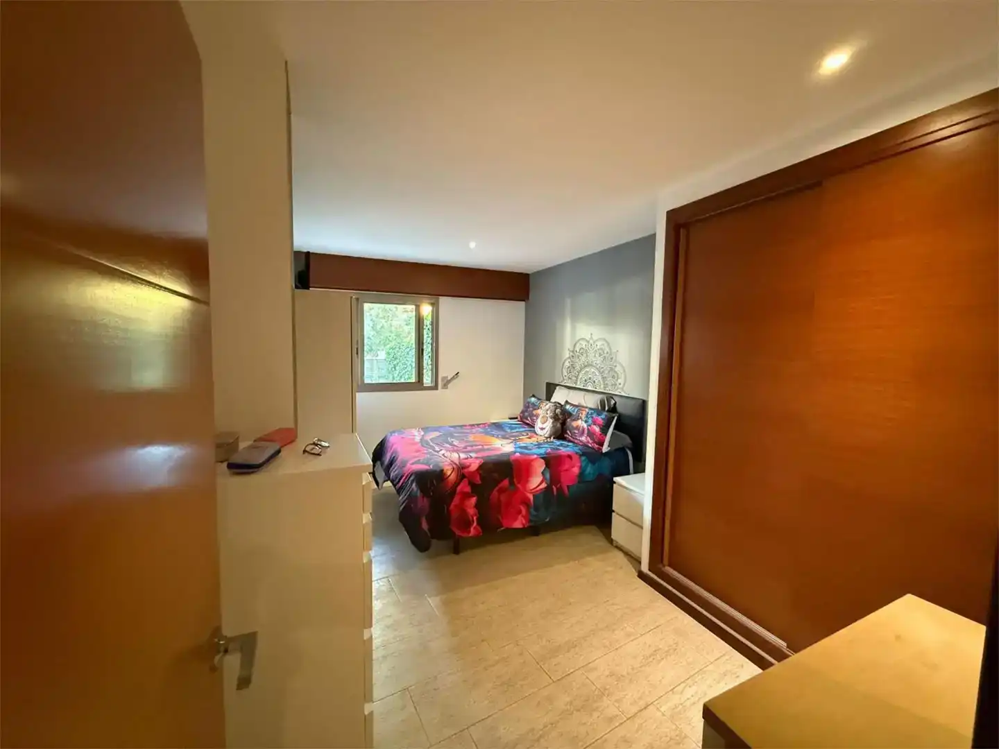 Schlafzimmer von Wohnungen zur Miete in Santa Eulària des Riu mit Klimaanlage und Schwimmbad