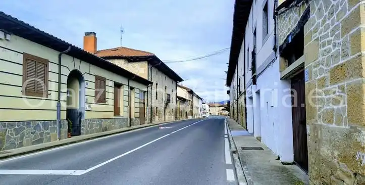 Vista exterior de Casa o xalet en venda en Valdegovia / Gaubea