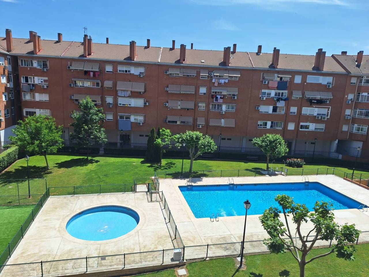 Piscina de Pis en venda en Fuenlabrada amb Aire condicionat, Calefacció i Parquet