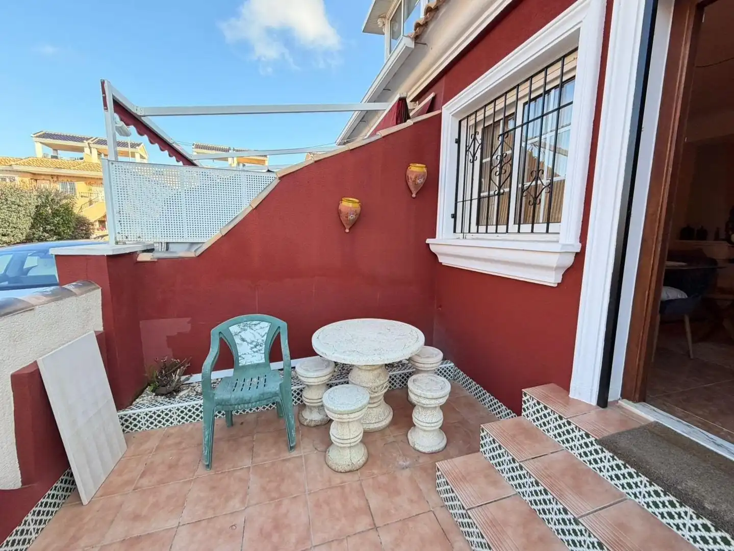 Terrassa de Casa adosada en venda en Orihuela amb Aire condicionat, Piscina i Moblat