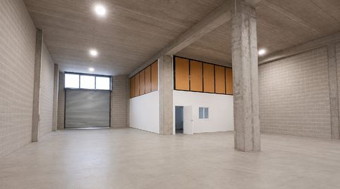 Foto 4 von Fabrikhallen zur Miete in Pla d'en Boet, Mataró