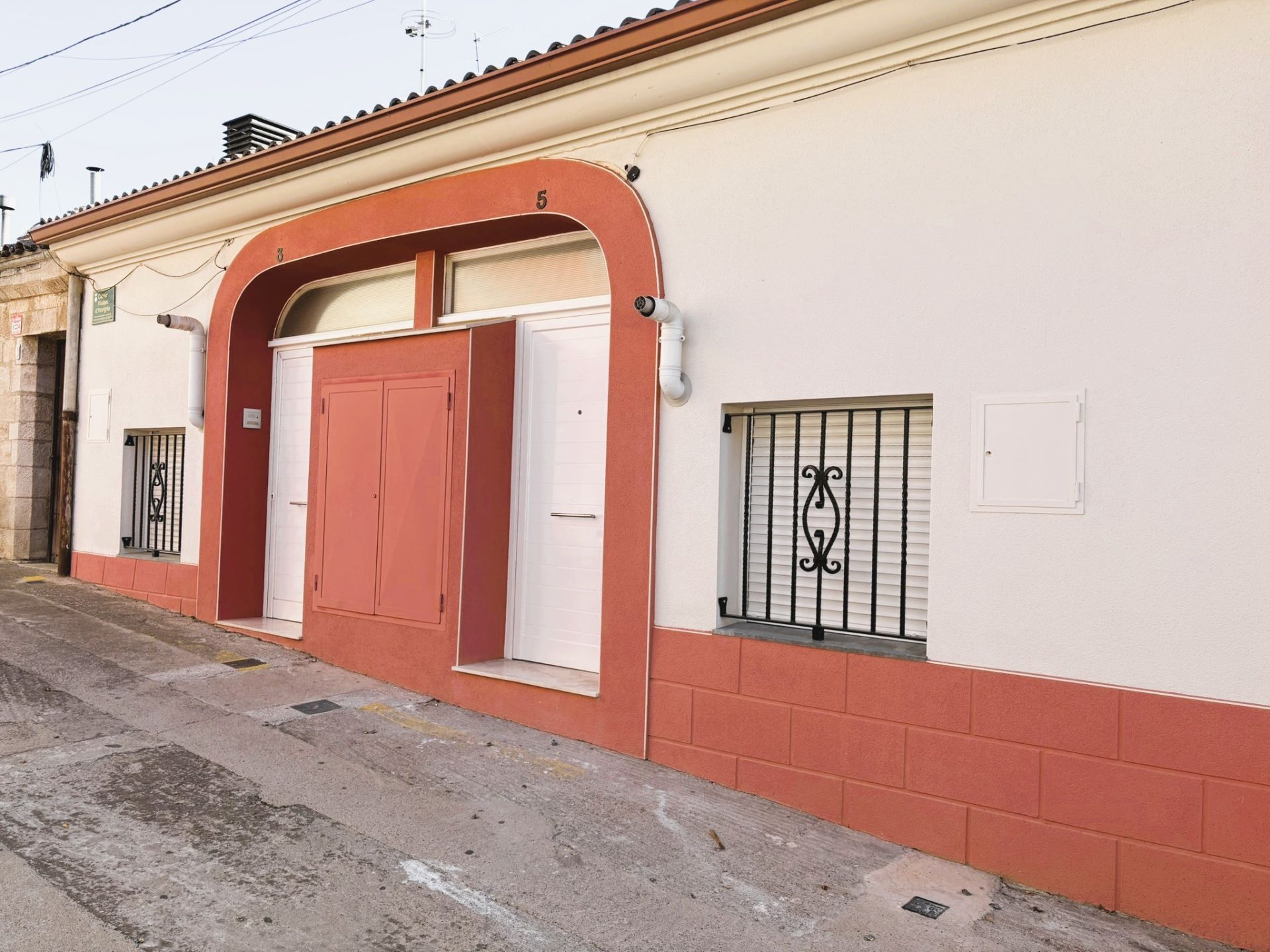 Vista exterior de Casa adosada en venta en Bellpuig con Aire acondicionado, Calefacción y Terraza