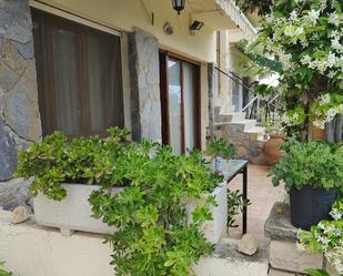 Jardí de Apartament de lloguer en Creixell amb Aire condicionat i Terrassa