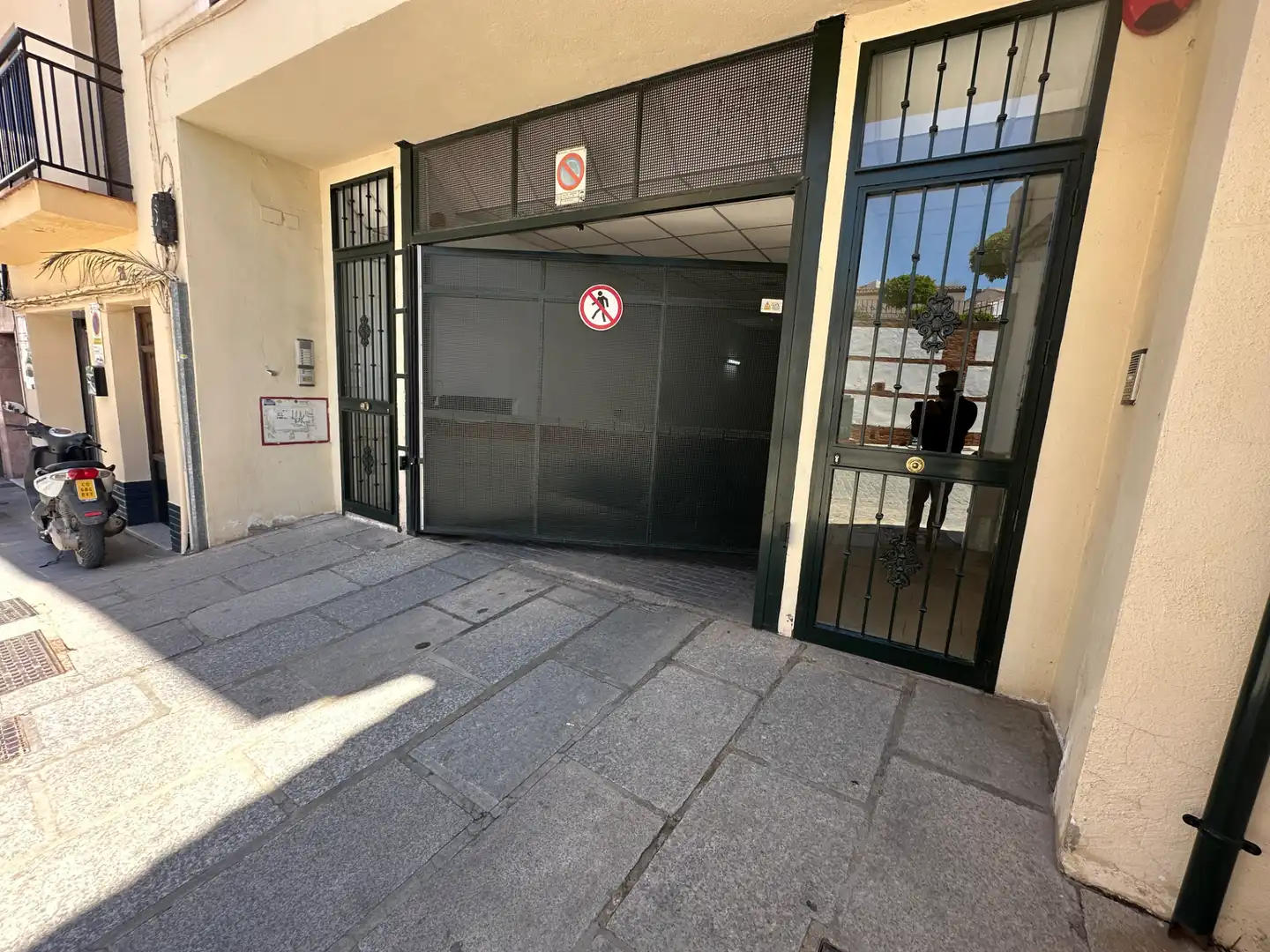 Aparcament amb ascensor en venda a Cueva de Menga
