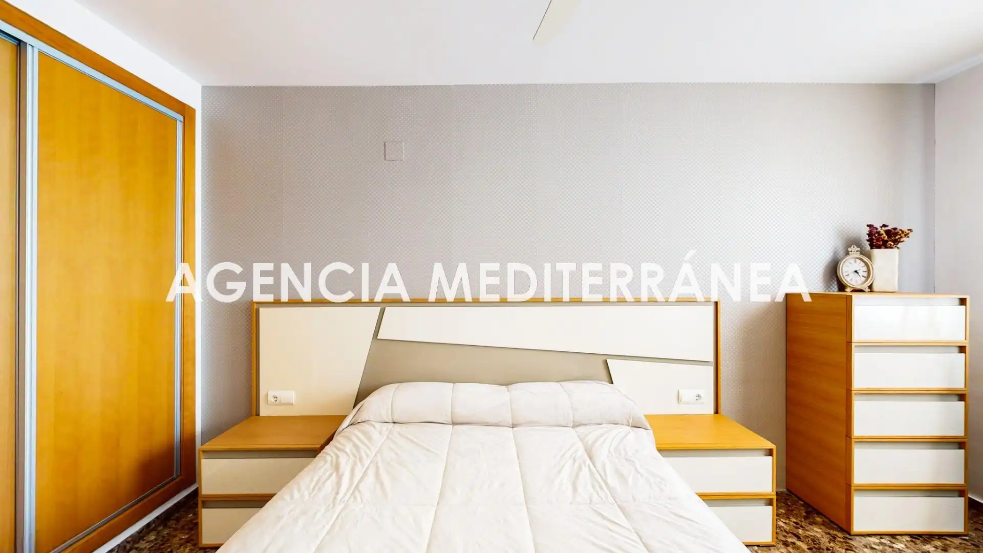 Habitación de Piso en venta en Alcàsser con Aire acondicionado, Terraza y Trastero