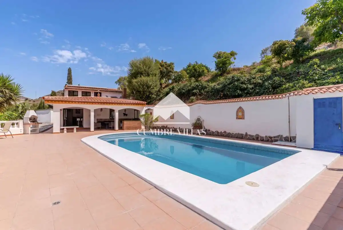 Außenansicht von Country house zum Verkauf in Torrenueva Costa mit Privatgarten, Terrasse und Abstellraum