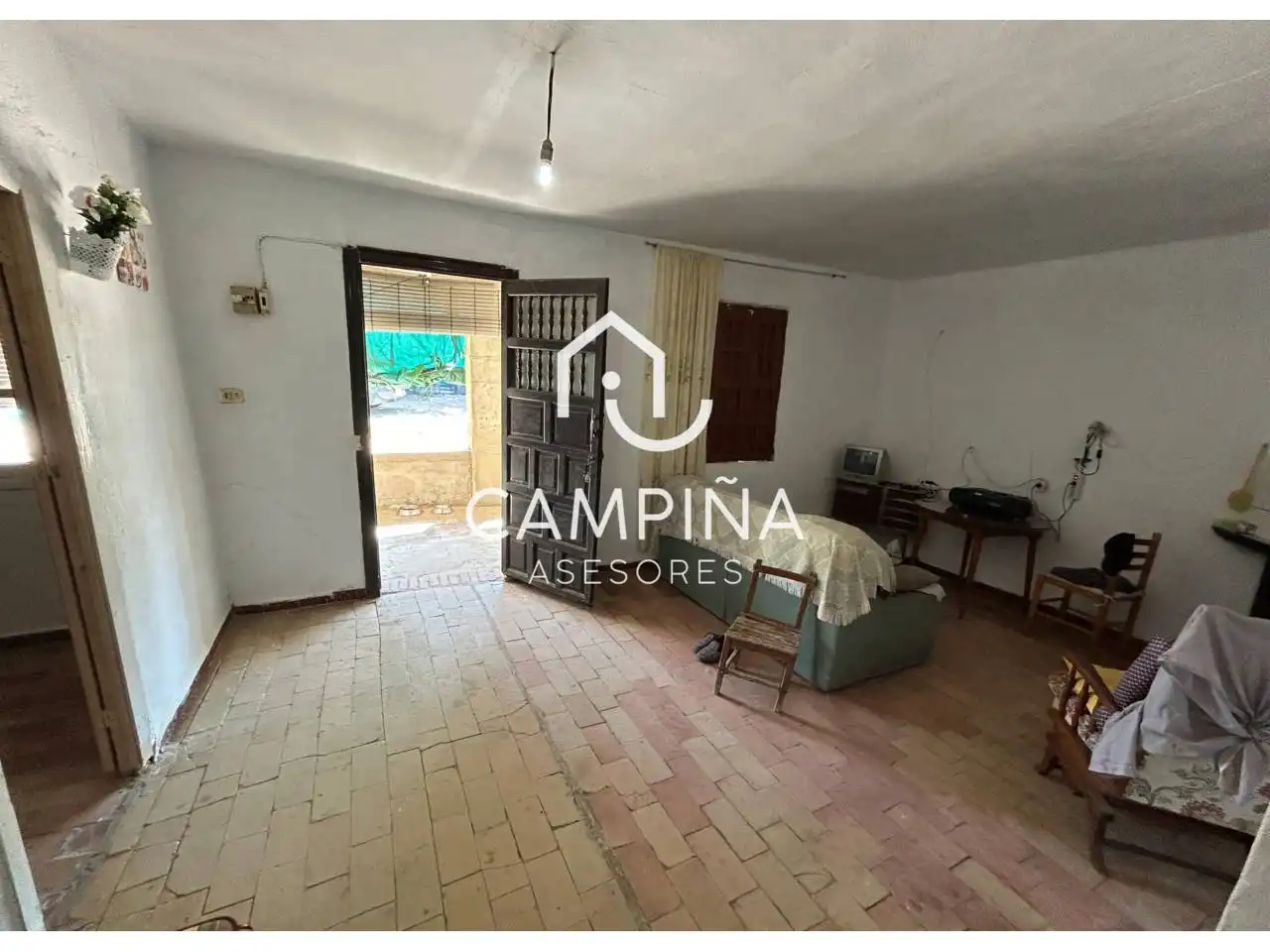 Casa en venda a Calle Virgen del Rocío