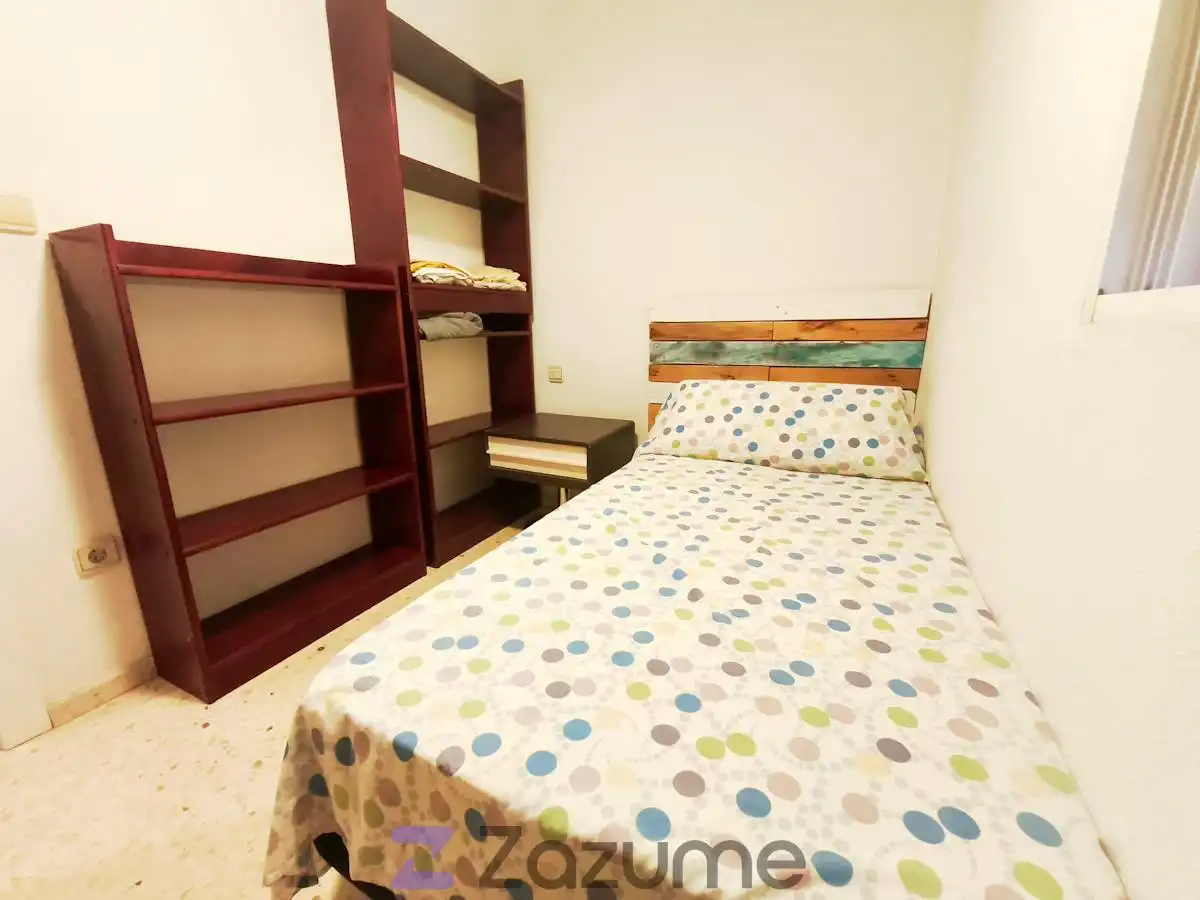 Habitación de Piso de alquiler en Casc Urbà
