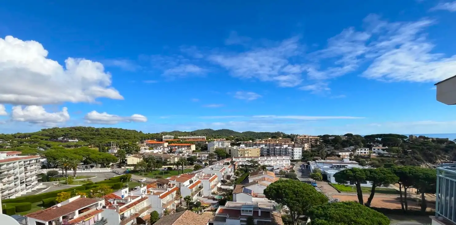Außenansicht von Dachboden zum Verkauf in Palamós mit Terrasse und Möbliert