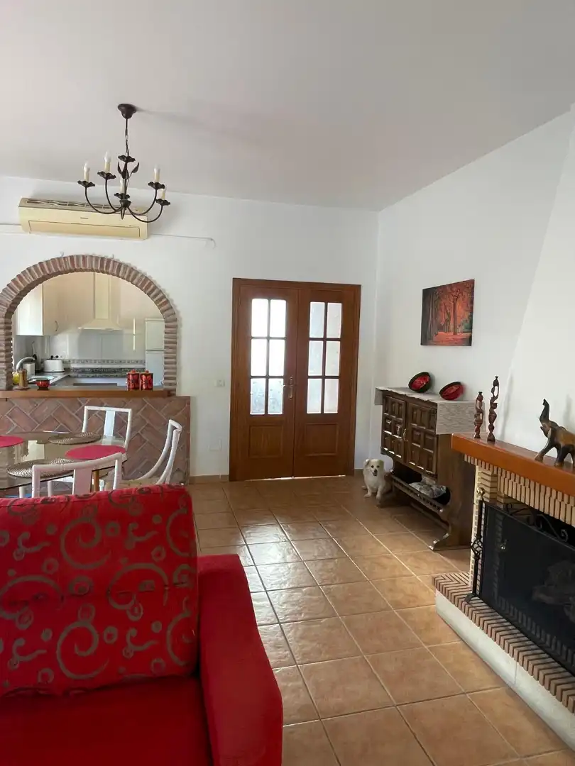 Casa o xalet en venda en Torrox amb Jardí privat, Piscina i Moblat