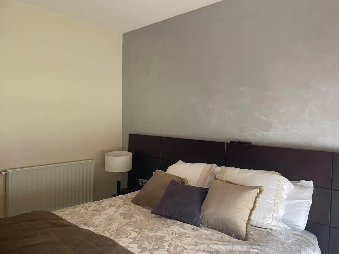 Habitación de Casa o chalet en venta en Llambilles con Aire acondicionado, Calefacción y Jardín privado