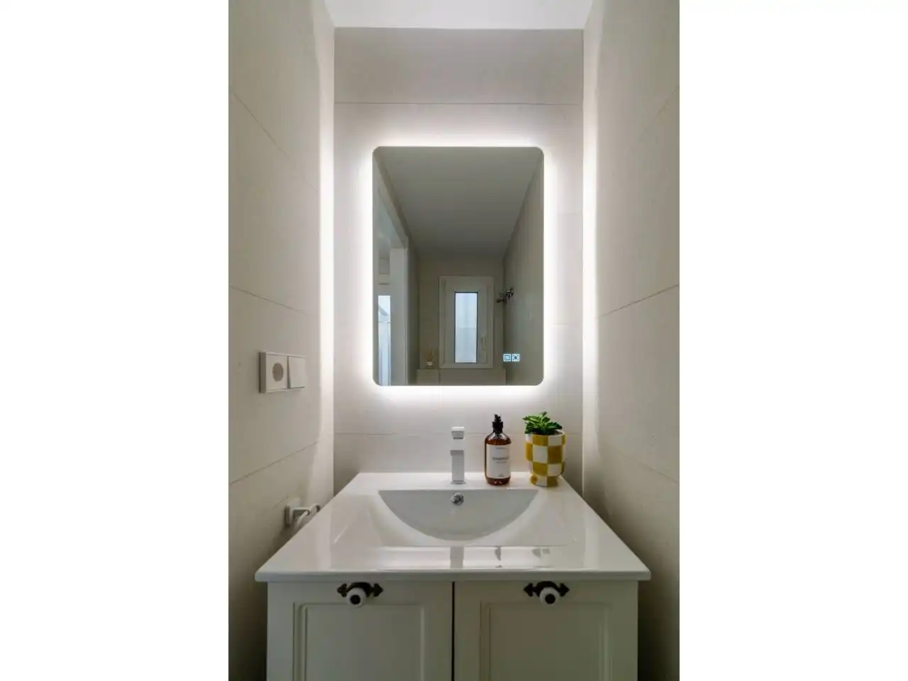 Badezimmer von Haus oder Chalet zum Verkauf in Lloret de Mar mit Klimaanlage, Heizung und Privatgarten