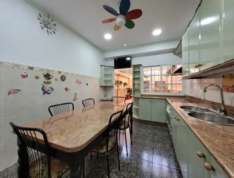 Kitchen of Houses for sale in Málaga  with Air Conditioner, Heating and Terrace