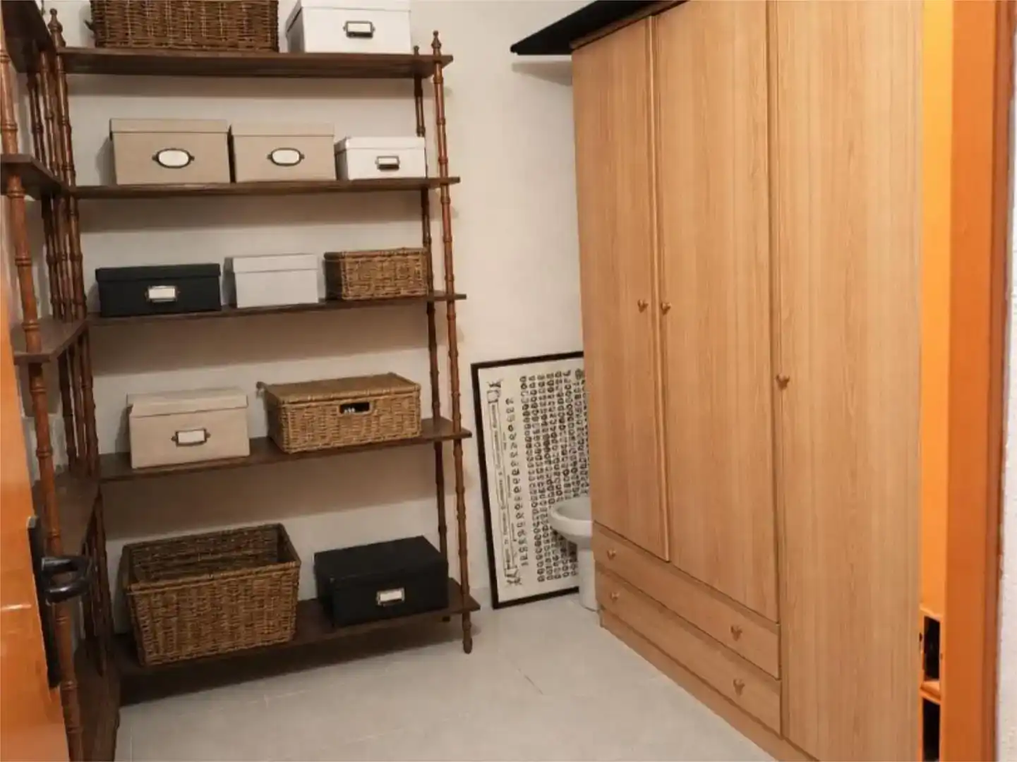 Flat for sale in  Granada Capital