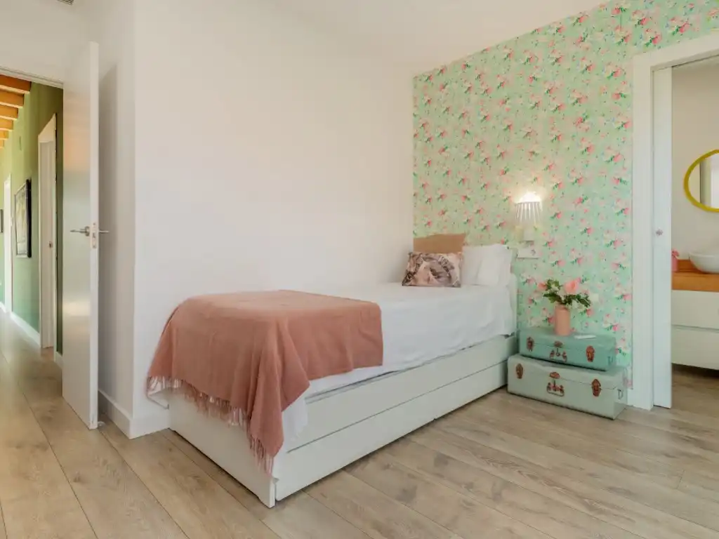 Dormitori de Casa o xalet en venda en Sant Joan d'Alacant amb Aire condicionat, Terrassa i Piscina