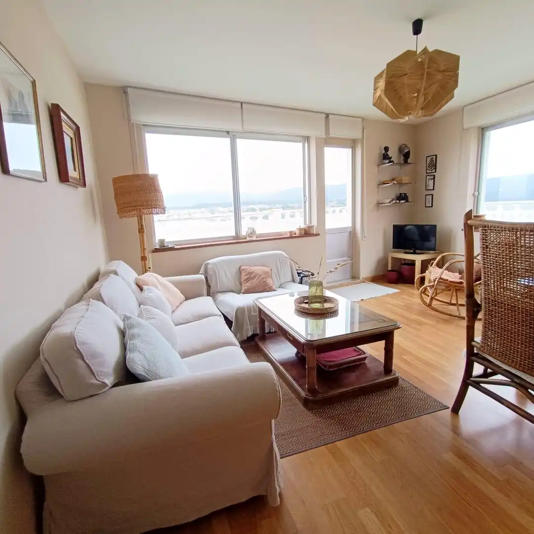 Flat for rent in Foz