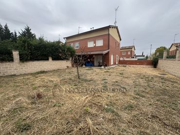Casa en venta en Revillarruz