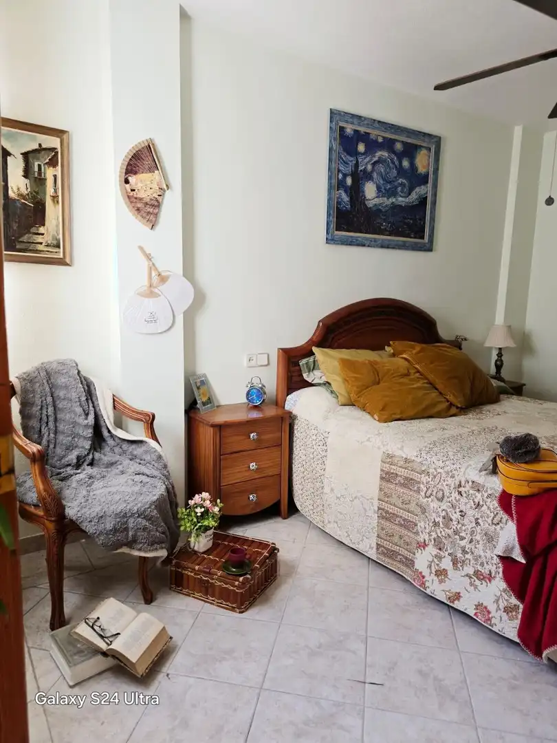 Schlafzimmer von Dachboden zum Verkauf in Murcia mit Klimaanlage und Heizung