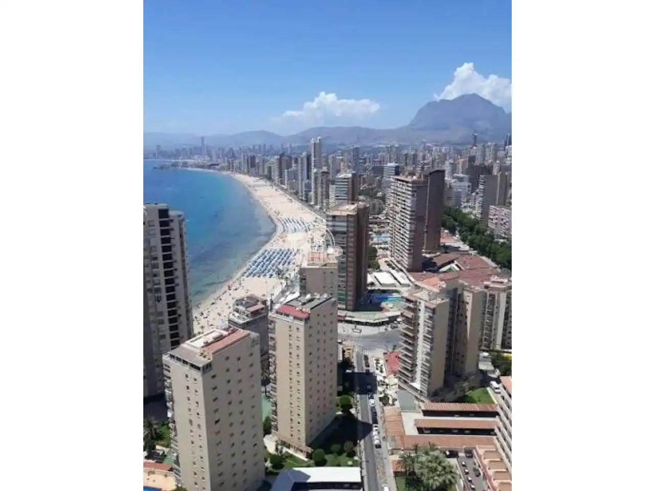 Appartamento con piscina in vendita a Calle Sierra Dorada