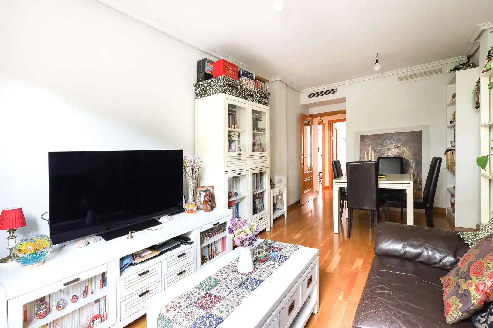 Sala d'estar de Pis en venda en Madrid amb Calefacció i Traster