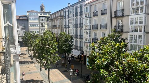Foto 2 de Piso en venta en Eduardo Dato, Ensanche, Vitoria - Gasteiz
