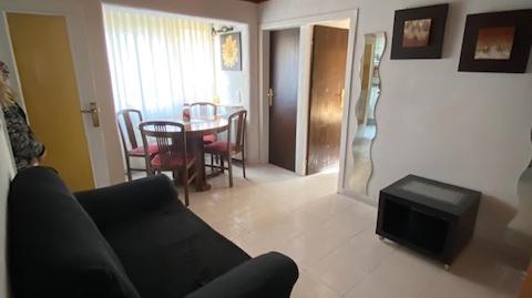 Foto 3 de Pis en venda a Carrer D'empúries, La Trinitat Nova, Barcelona