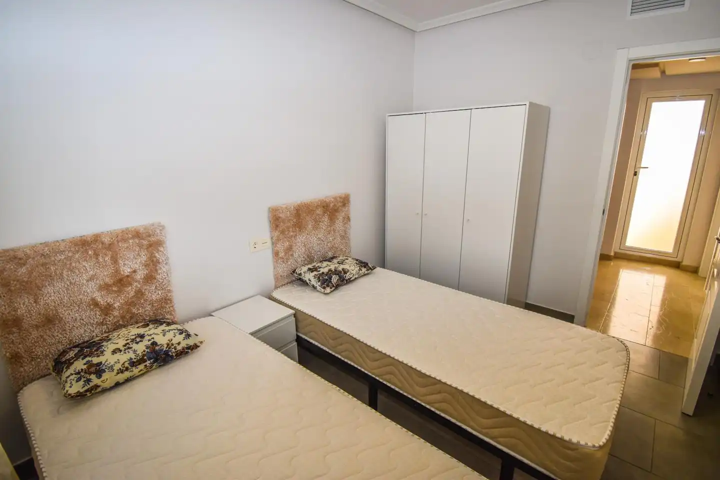 Habitación de Casa o chalet en venta en Santa Pola con Terraza, Piscina y Piscina comunitaria